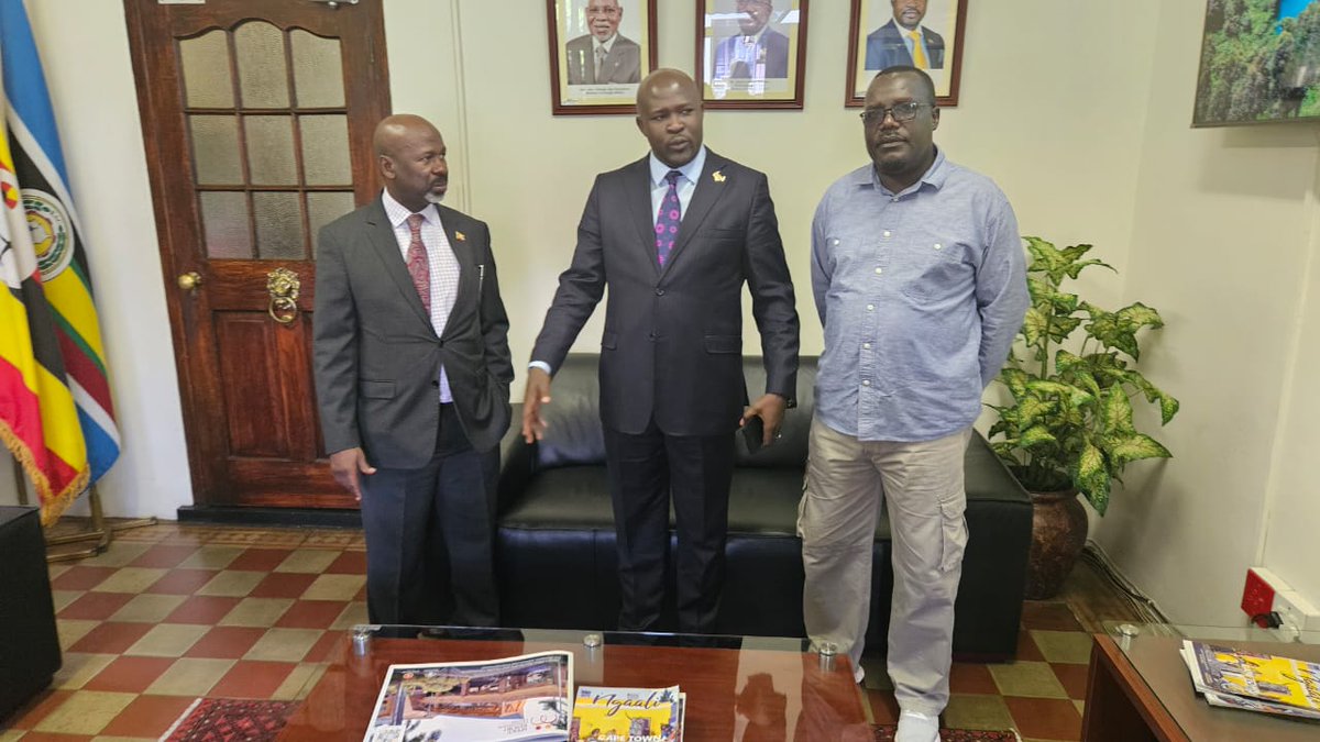 Today, I was honored to welcome Hon. Elijah Okupa MP for Kasilo County & Hon. Okin PP Ojara, MP for Cwa West, at the Uganda High Commission in Pretoria. Our discussions were not only fruitful but reflective of their unwavering resilience and diligence in serving Uganda. 🇺🇬…