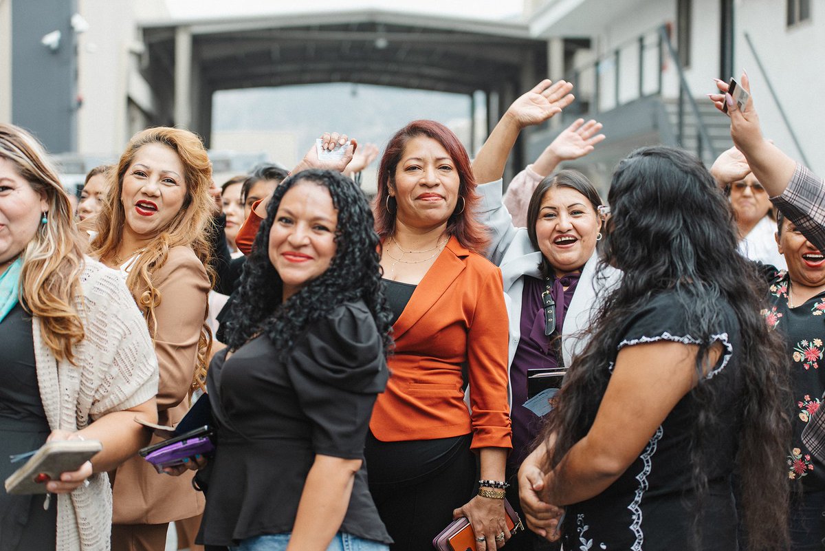 .@GrameenAmerica is scaling its impact with the new “Women Are Limitless” initiative to combat economic inequity for underserved women. Read about the $40 billion plan to support 750k entrepreneurs with an $85 million seed investment from @bluemeridianp: bit.ly/3VVixkF