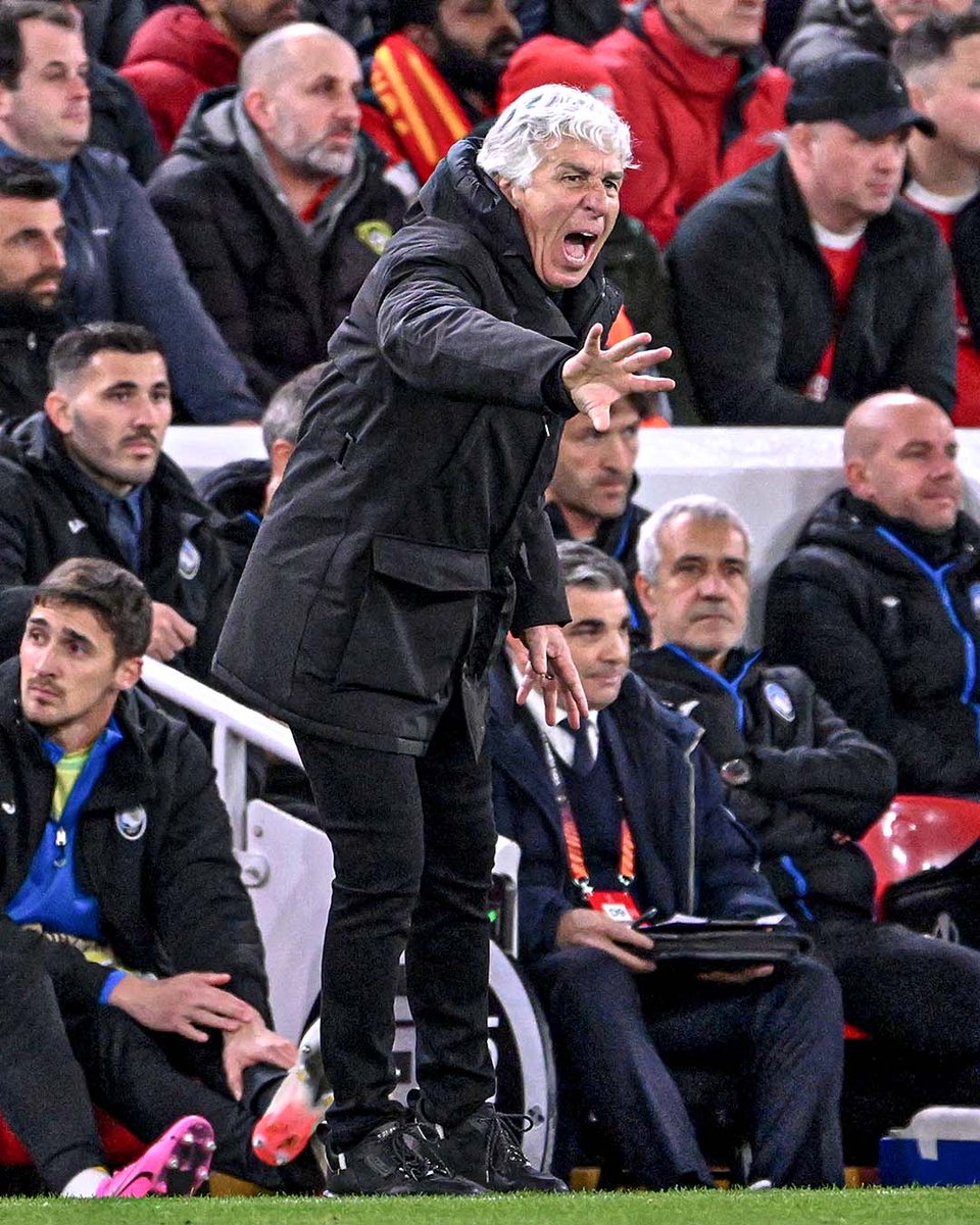 Intense man-marking to suffocate Liverpool and clinical on transition, Atalanta produce an incredible performance, winning 3-0. Gian Piero Gasperini has now won his last two games at Anfield and is unbeaten in all nine Europa League games this season. 🇮🇹👏 #UEL