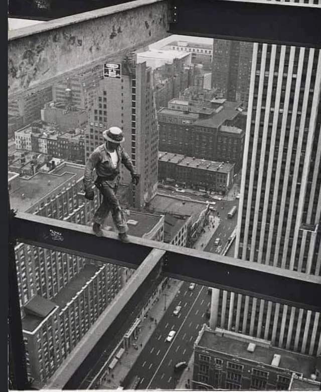 A New York Iron worker. Walking high above the city streets in 1950. No thanks. Not for me.
