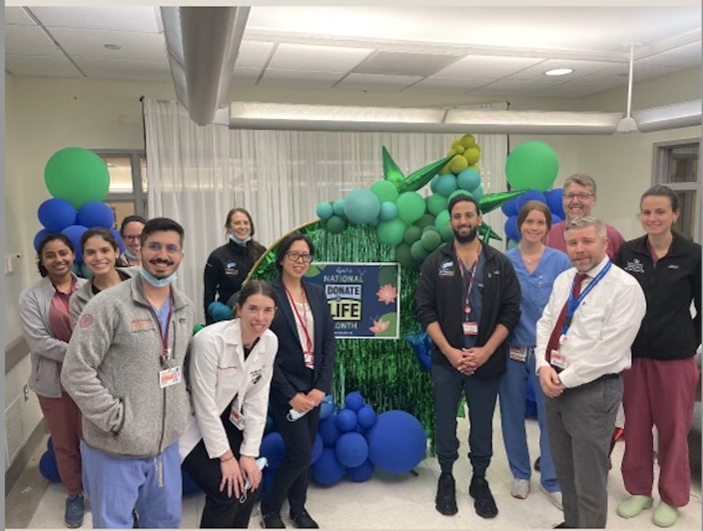 NYC_Tx_Hep's tweet photo. The @WeillCornell Liver Transplant Team supports @Donate_4_Life month! #livetwitter https://t.co/2K6zQ1dyeR