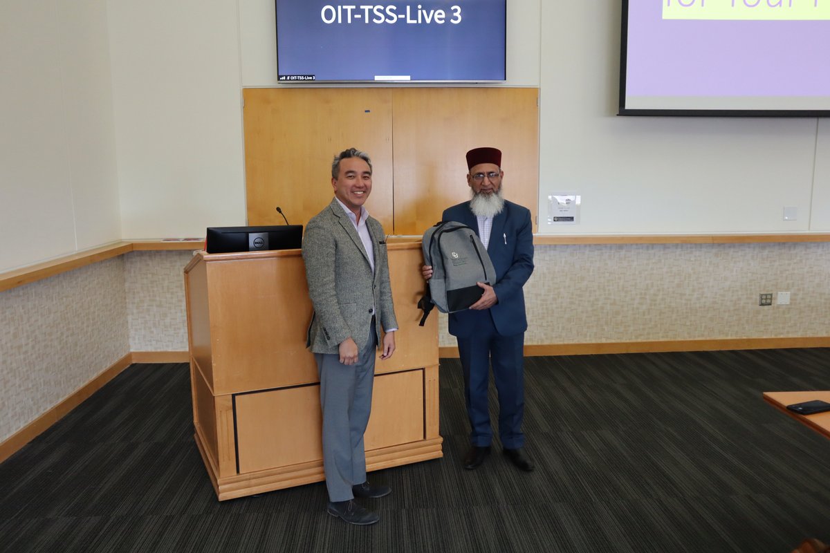 Thank you to Ghulam Qadir Fayyaz, MBBS, for making our first Global Surgery Visiting Professor Lecture a success! Fayyaz shared his experience developing cleft lip and palate surgery programs in Pakistan and how he made a successful team to support them. @CuPlastics @pdnguyendoc