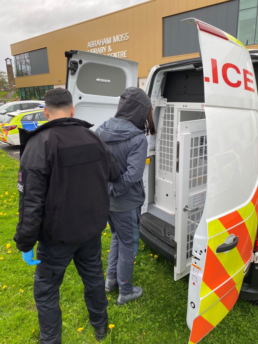 This afternoon #ProjectServator officers were deployed at Crumpsall & Abraham moss Metrolink stop. 7 Stop searches were conducted; 2 of which were positive. 1 male referred to the youth offending team for drug offences and another male arrested for possession of a bladed article.