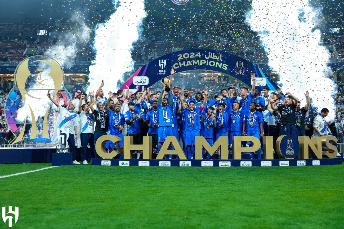 كـأس مهد التاريخ والتراث في دولاب #الهلال 🏆💙