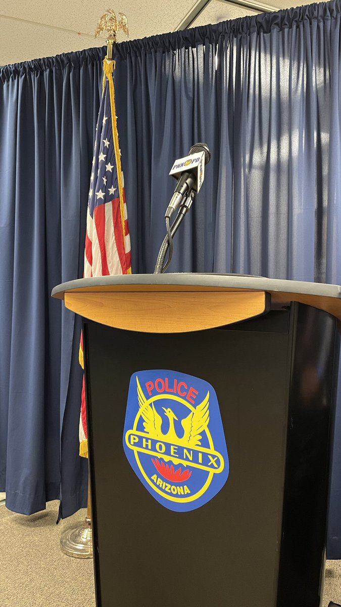 Phoenix PD will be having a news conference at 2 p.m. providing an update regarding two recent critical incidents which left two #PHXPD officers injured. Watch here: m.facebook.com/PhoenixPolice