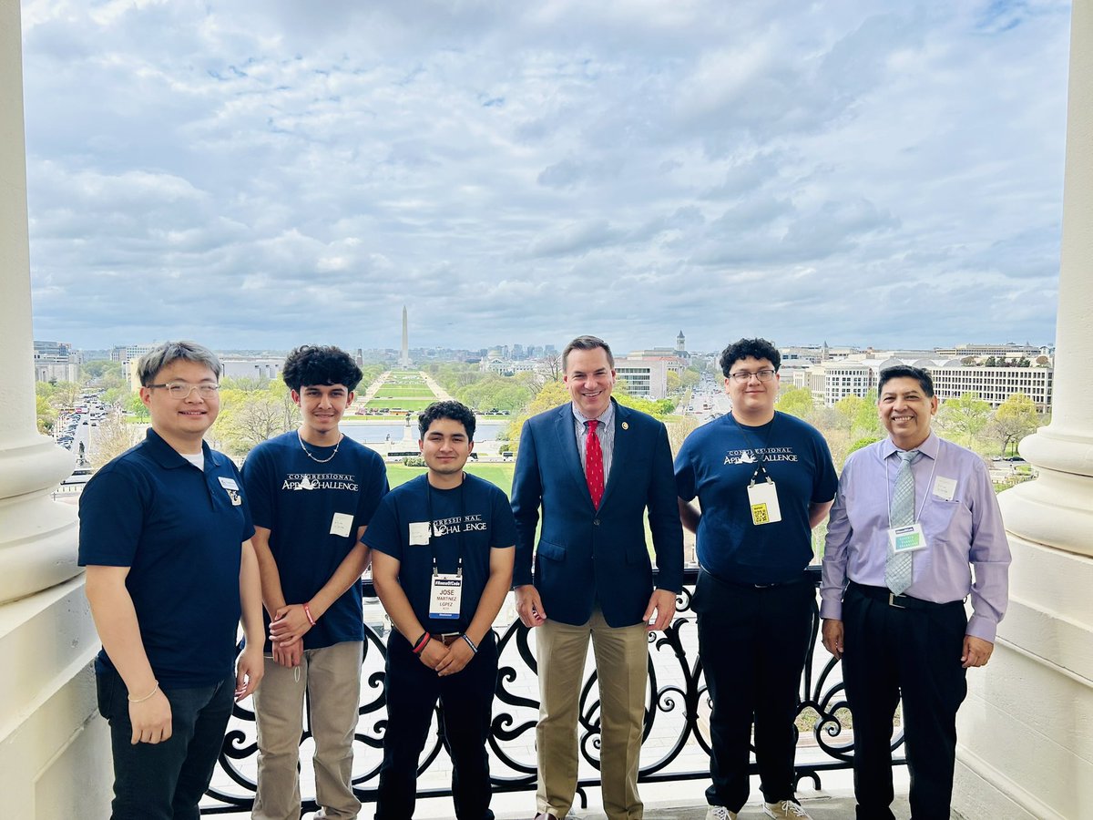 It was a pleasure to welcome our 2023 Congressional App Challenge winners to the Hill today and congratulate them on their incredible achievement!