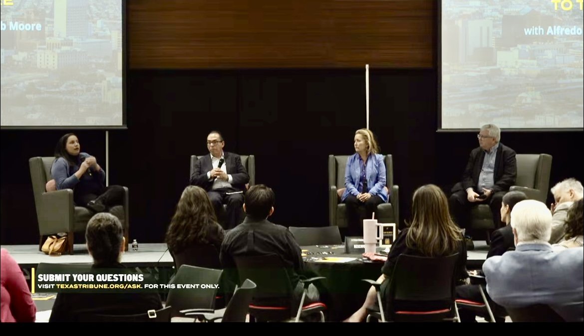 Thank you @TexasTribune for hosting daylong symposium on what Texas communities can learn from El Paso, as state nagivates demographic changes and economic, educational challenges. An honor to join, on behalf of #PuenteNewsCollaborative, colleagues @BobMooreNews @AngelaKBorder &…