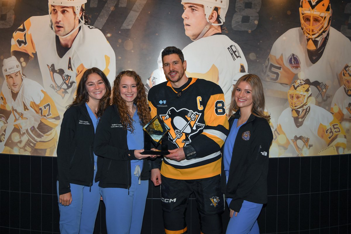 Congratulations to Sidney Crosby on winning this year's UPMC Player’s Player Award presented by nurses Alexis Shafer, Hunter Johnson, and Grace Eberhart! This award was voted on by Sid's teammates for who they thought best exemplified leadership on and off the ice this year.