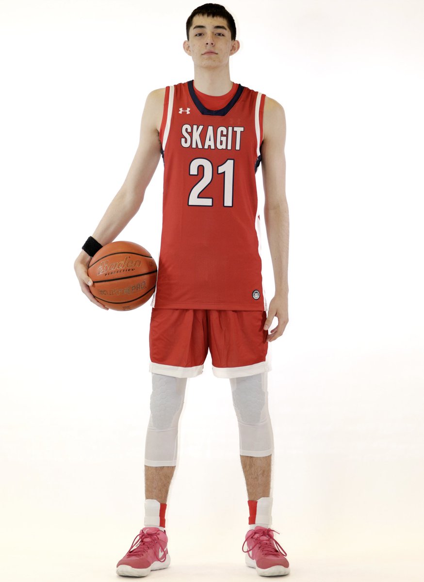 D1 COACHES - 2024 6'5 G CONNOR DRINKWINE - Skagit Valley JUCO - @ConnorDrinkwine 17ppg 50% from 3 on 222 attempts!!!! Player Profile: verbalcommits.com/players/connor… Film available in player profile WANT TO SEE YOUR PROFILE ON VC? SIGN UP FOR PLAYER+ TODAY verbalcommits.com/member-join