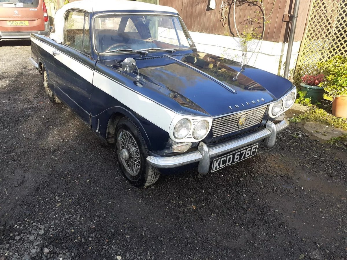 BarnFindsUK's tweet photo. Ad: 1967 Triumph Vitesse Mk1 2L Convertible - "I drove it into a dry barn and put it on blocks at end of summer of 2011"
On eBay here -->> https://t.co/dmWcCjXlyx
#TriumphVitesse #ClassicCarForSale #ConvertibleLife #CarRestoration #ClassicCarLove #TriumphClassic #BarnFind https://t.co/htAAvoF8ie