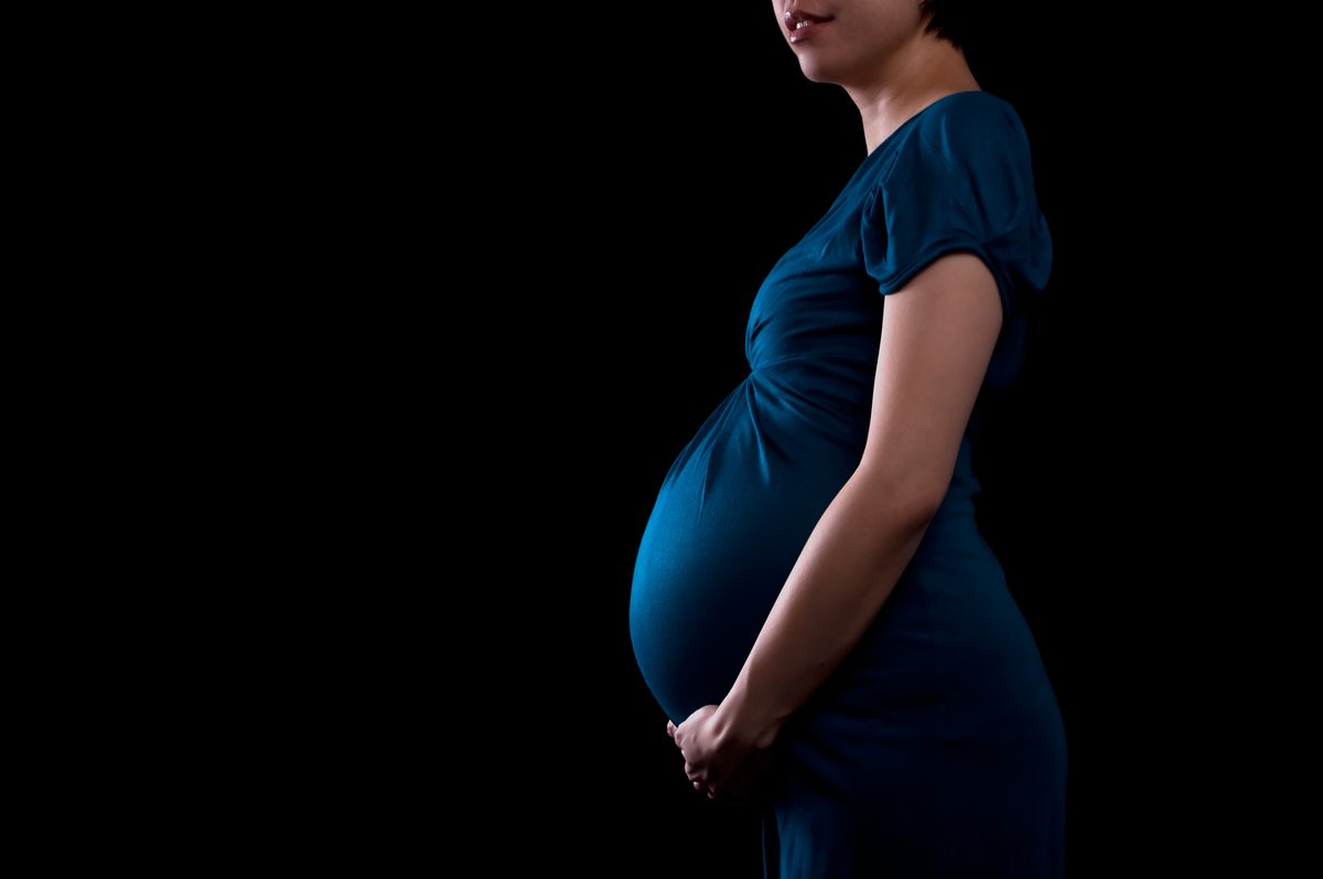 A study of 825 young women in the Philippines finds that those who were pregnant more often experienced an acceleration of biological aging during that period, as measured by epigenetic markers of cellular aging, health, and mortality risk. In PNAS: ow.ly/LtZW50ReoNm