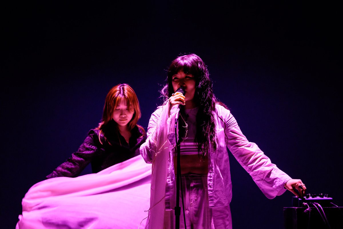 KSTheater's tweet photo. In their Freshworks performance Prophecies &amp; Soy Sauce Shots, Caroline Yoo and Davine Byon explored the futures their dreams imagined, the pressures of diaspora storytelling, and the liberation we want in the present. 

📸 : 1st photo, Audrey Medrano; 2-4, @ChadIsaiahPhoto https://t.co/ewcjbbRxxF