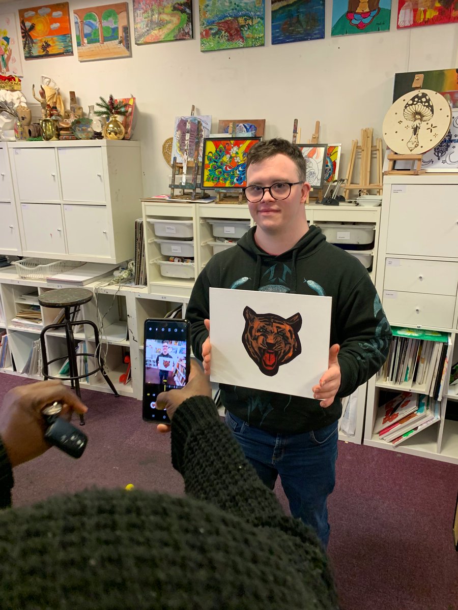 artclassesgroup's tweet image. What an amazing day of creativity and discovery. Our SEND young artists had a blast crafting solar eclipse wonders and painting stunning wildlife scenes. Their imagination knows no bounds! Keep inspiring us all 🎨🌞#CreativeJourney #SENDCommunity #ArtisticExpressions #LetsCreate