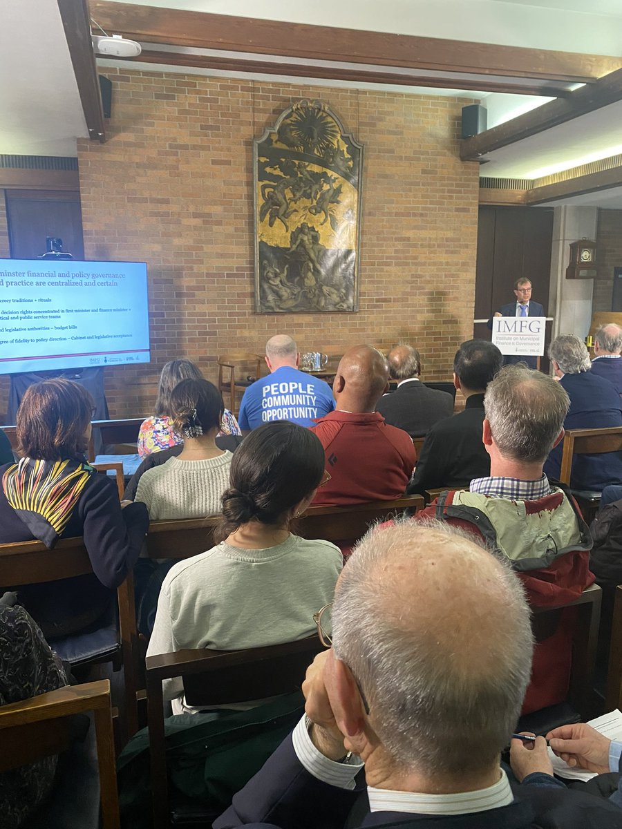 [Toronto, ON] Full house for Peter Wallace’s #IMFGtalks session on - “The Culture of Public Money: Local, Provincial and Federal Perspectives” - a candid chat about the financial governance at the heart of Canada’s federal government, its largest province and the largest city…📊