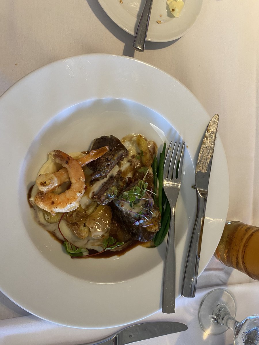 What a wonderful professional learning day at ACTE Region V Conference on Tuesday!  Yesterday we got to tour the Culinary Institute of the Pacific at Kapiʻolani Community College.  Got to meet and visit with Chef Yamagouchi who is in charge of the program.