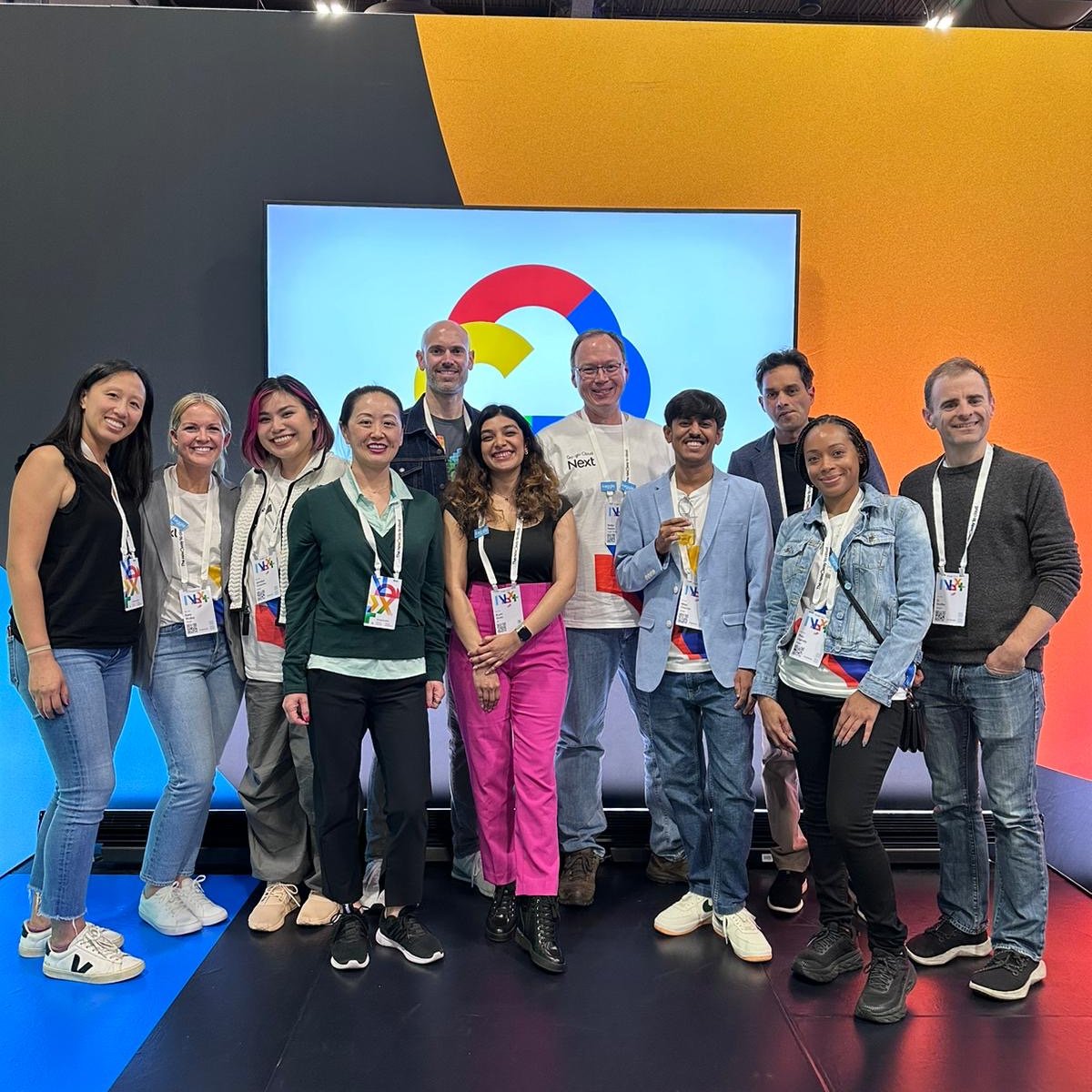 That’s a wrap! 👏 It was wonderful seeing so many Kaggle community members in person at #GoogleCloudNext this year. This may have been the LARGEST in-person meetup of Kagglers to date 🤯
