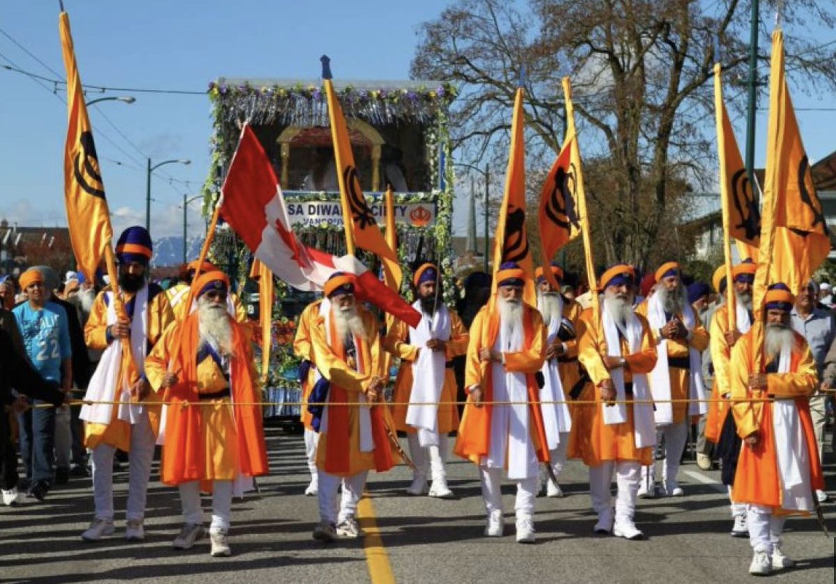 TThe Vancouver #VaisakhiParade takes place on Sat., April 13th in # SouthVan.People of all races and cultures are welcome at this rich celebratory cultural event welcomes people of races and cultures to attend.
#southasian  #multicultural #tolerance #diversity  #SikhCommunity