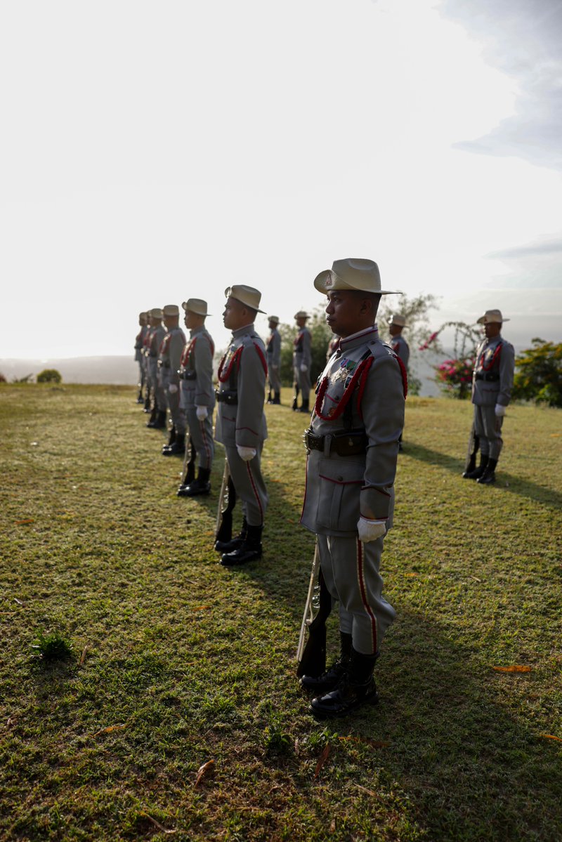 Armed Forces of the Philippines service members stand at attention before a wreath-laying ceremony during the 82nd Araw ng Kagitingan, or Day of Valor, at Mt. Samat, Bataan, Philippines, April 9, 2024. 📰:tinyurl.com/33jwmjwz