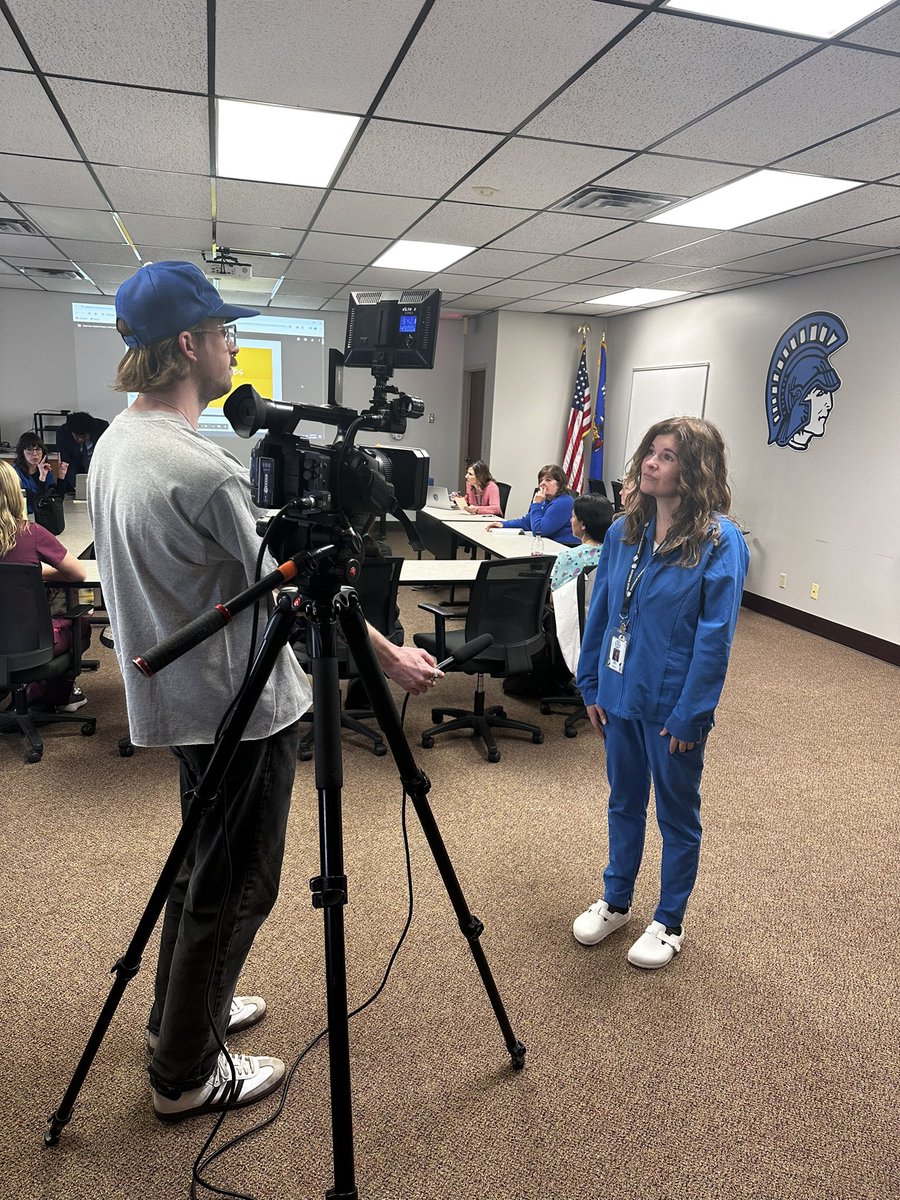 DavidCoySSD's tweet photo. @EssentiaHealth &amp; @SSDSpartans are working together to better care for our students with diabetes. Thank you @wdiowirt for stopping by! https://t.co/ldTlj0oxl1