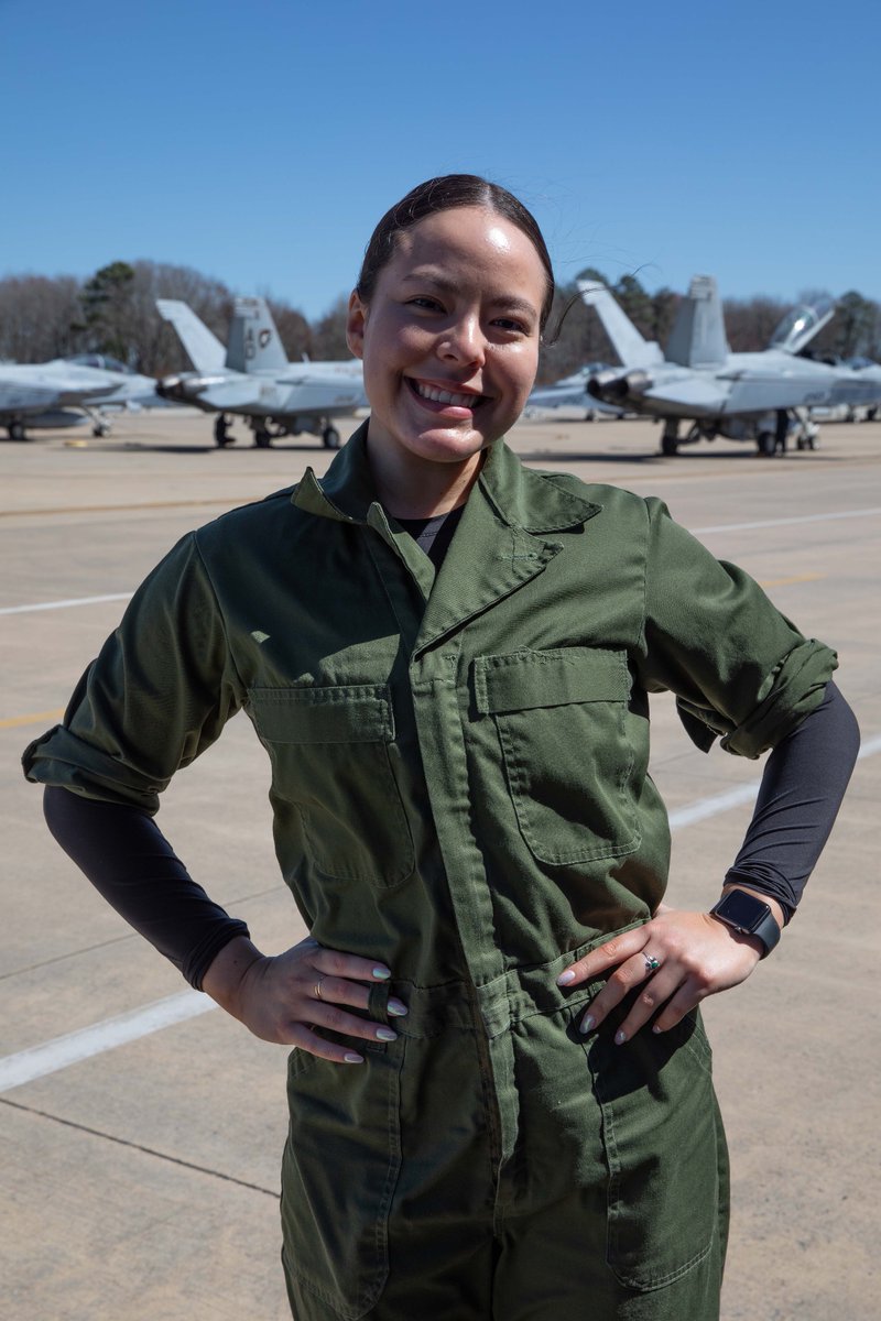 Petty Officer 3rd Class Kaitlyn Whitla serves the U.S. Navy assigned to Strike Fighter Squadron (VFA) 106, which operates the U.S. Navy’s F/A-18 Super Hornet. “Growing up in Albuquerque, I learned to take every opportunity I can,” said Whitla. bit.ly/4aAWiVF