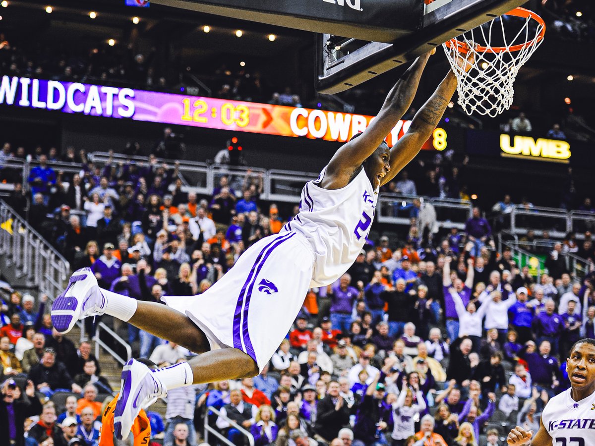 Happy Birthday to our dude, <a href="/CooleyKellz7/">Coach Curtis Kelly</a>!

#KStateMBB x #EMAW