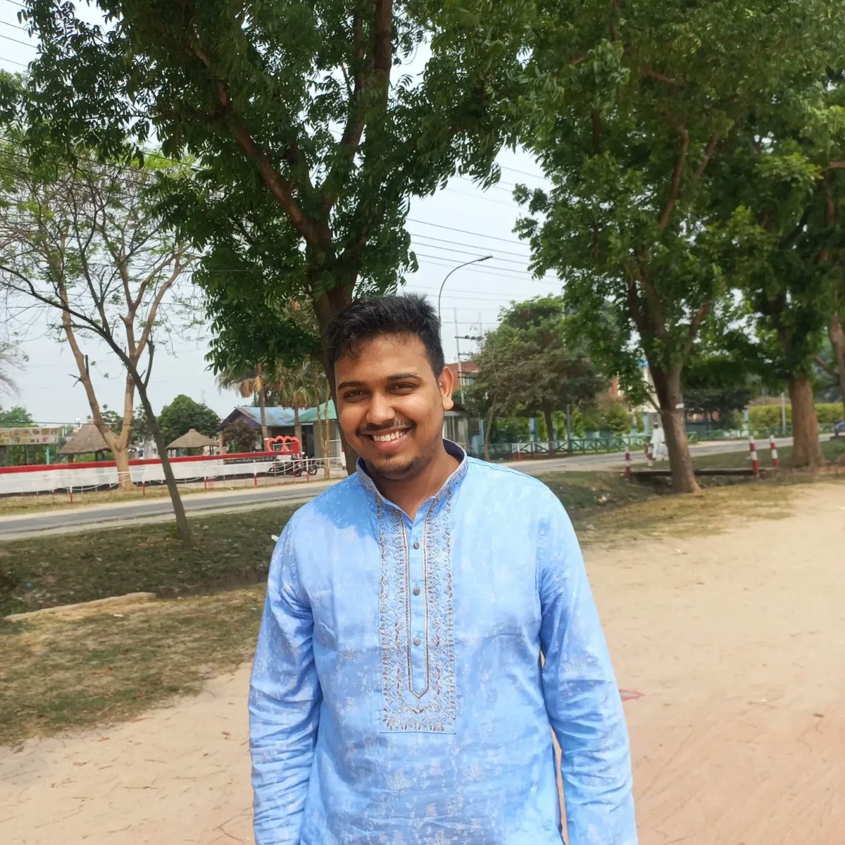 Al Mahmud Ld tweet media