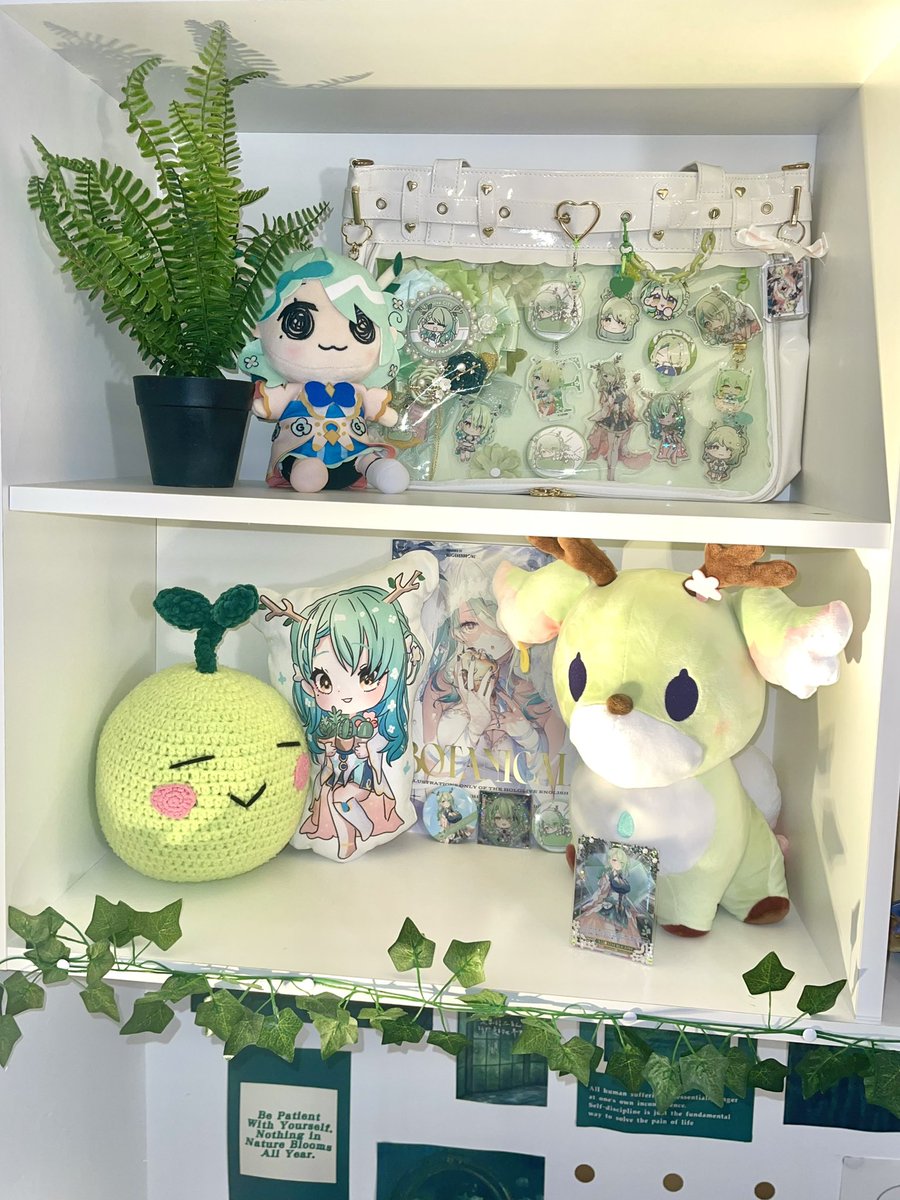 beegsmol fauna has been added to the shelf now im back :D
