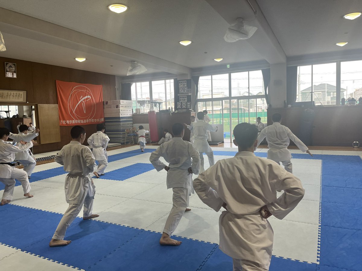 komyokarate tweet picture