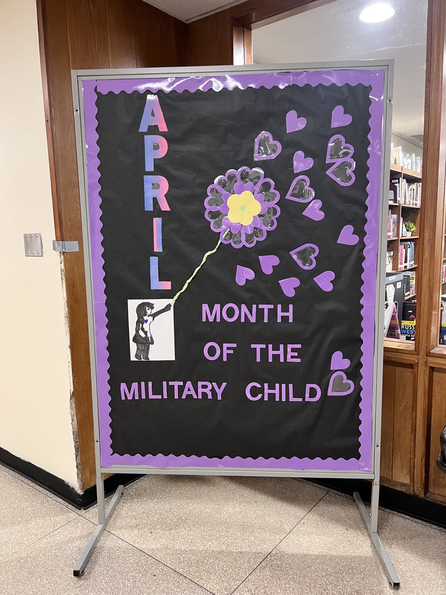 Thank you to our very talented Sienna Palermo! Sienna drew the girl for the library board. Beautiful job! Thank you, Sienna! ⁦<a href="/SCSD_GMS/">Great Hollow MS</a>⁩