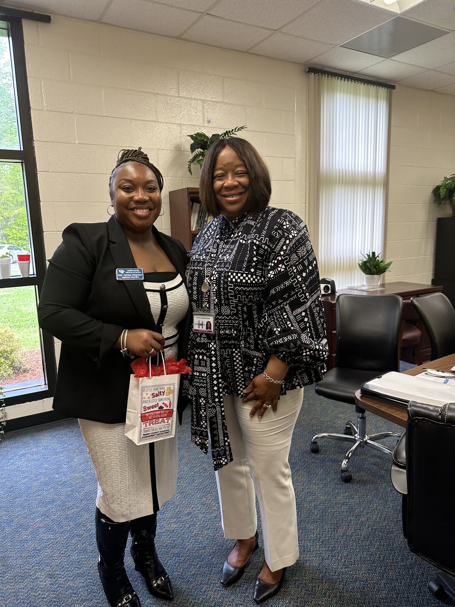Celebrating the preparations Henry County APs are putting in to ensure @HenryCountyBOE students and staff are ready for a positive testing experience. @ArmsJags @LibraLBrittian @AOAddison_