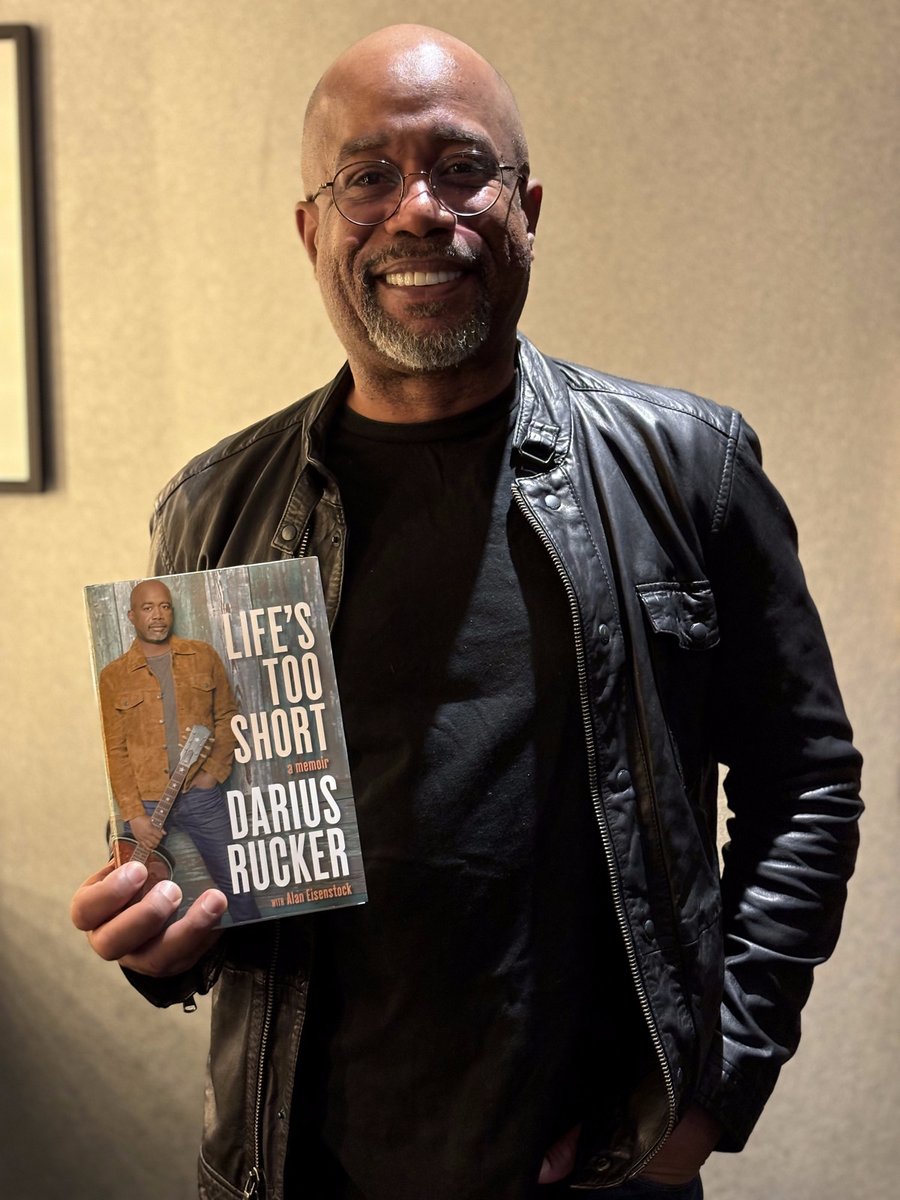 Still kind of pinching myself that I have a BOOK coming out May 28th!! It's a story I've always wanted to tell, and I'm so thankful it finally happened. Pre Order 'Life's Too Short' today - dariusrucker.lnk.to/LifesTooShort