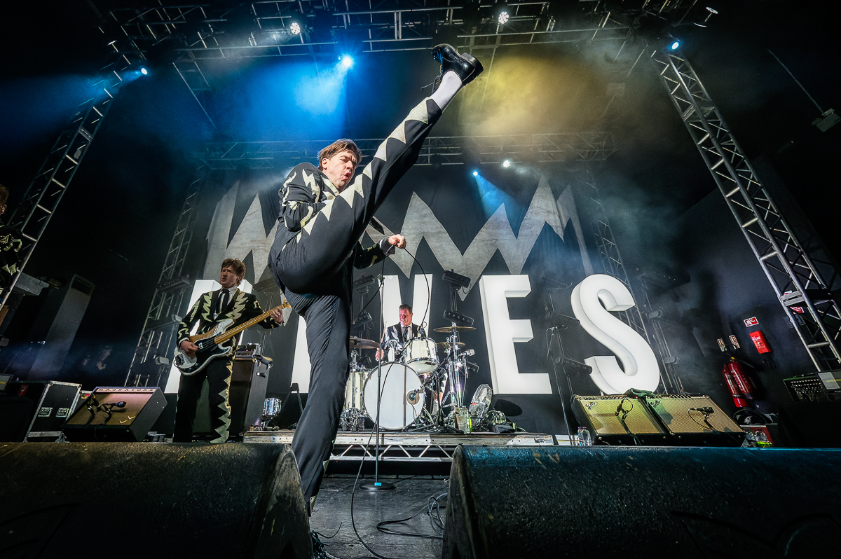 A rock'n'roll masterclass from Swedish rockers @TheHives at our beautiful Leeds venue. 📷 @markellisphoto for Academy Music Group (𝘱𝘭𝘦𝘢𝘴𝘦 𝘥𝘰 𝘯𝘰𝘵 𝘶𝘴𝘦 𝘸𝘪𝘵𝘩𝘰𝘶𝘵 𝘱𝘦𝘳𝘮𝘪𝘴𝘴𝘪𝘰𝘯) @O2AcademyLeeds - Wednesday 27 March 2024