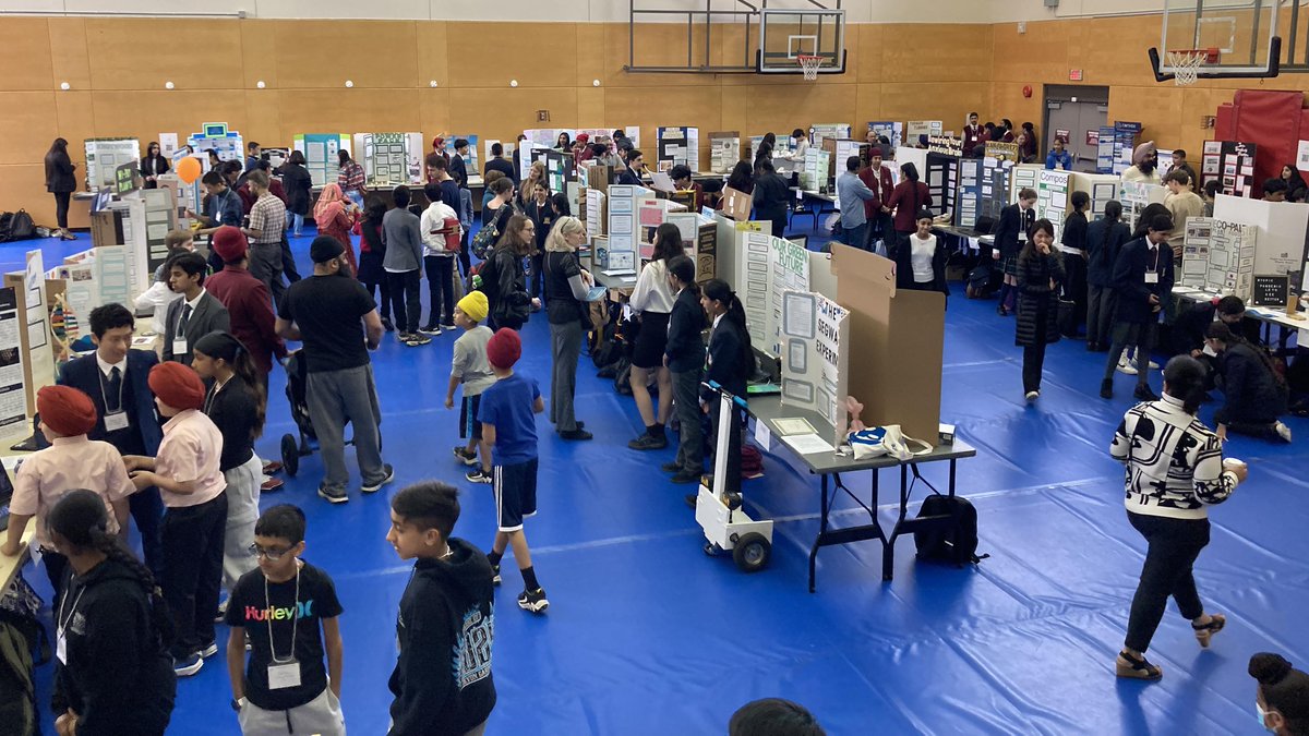 #SurreyBC and #DeltaBC students from grades 7-12 displayed a host of innovative science projects at @KwantlenU this week at the South Fraser Regional Science Fair, one of 13 such volunteer-run fairs across B.C. that aims to elevate science education.