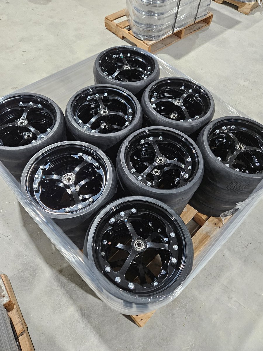 April special: FREE SHIPPING on orders of 48 or more WAM Gauge wheels for the rest of April.
(USA lower 48 states only)
Wamwheels.com