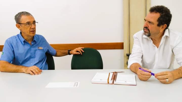 marciocmedeiros's tweet image. SANTA CASA DE POMPEIA
Hospital recebe novos integrantes da diretoria e conselho fiscal

clique no link: bit.ly/3PYn0PO

Márcio C Medeiros
Jornalista

#santacasa #eficazcommarilia #santacasapompeia #hospitaldasclínicas #fehosp