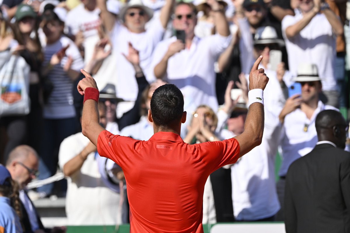 🗣 'Le dedico esta victoria a la orquesta'. ✍️ Novak Djokovic