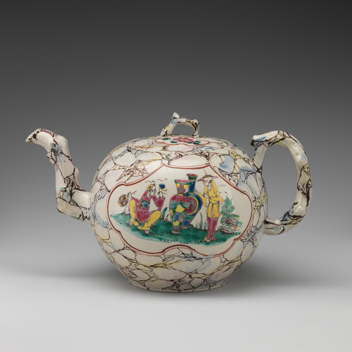 Teapot metmuseum.org/art/collection…