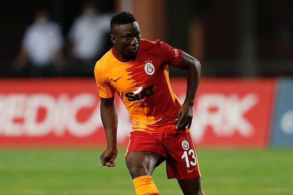 Gençlerbirliği, önümüzdeki sezon için Peter Etebo ile ön protokol anlaşması yaptı. (Gençlerbirliği Haber Ajansı)