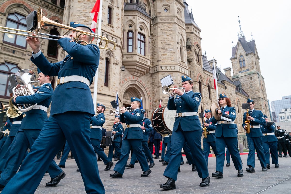 It was truly a privilege for the House of Commons and all parliamentarians to welcome His Excellency, Gabriel Attal, Prime Minister of the French Republic, to the Parliament of Canada. @GabrielAttal