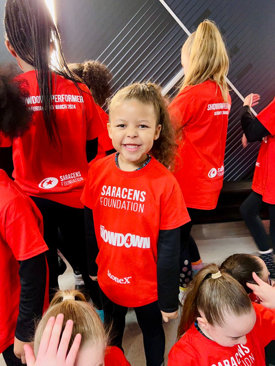 elina Indriksone tweet media