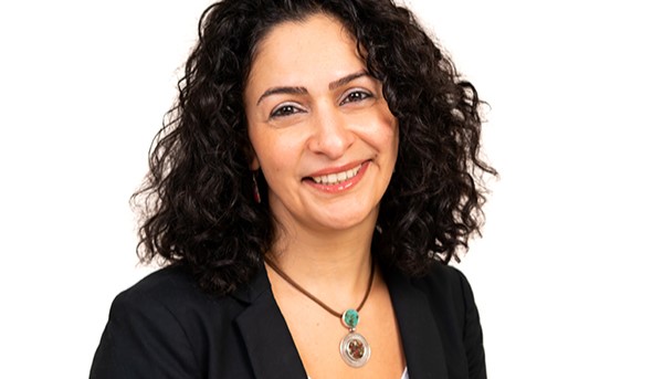 Prof Sarah Abboud, PhD, will join the Odehmenan Health Equity Speaker Series on April 16! She'll discuss using community-based participatory research w/ Arab Americans to develop a gender-based violence prevention program. @UICDiversity @LHS_Chicago RSVP: loom.ly/uysGJiA