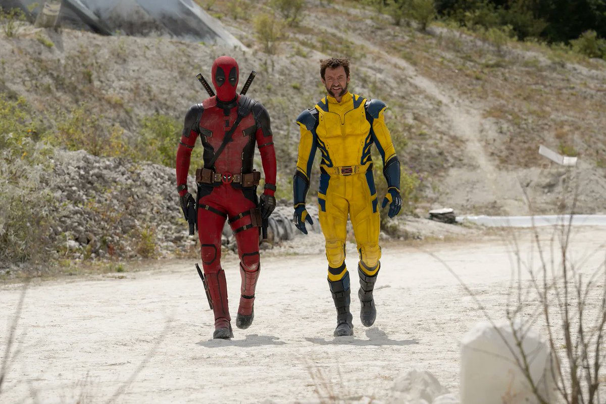 The Disney Presentation opened with a video from Deadpool and Wolverine breaking the 4th wall and telling everyone to silence their phones. Wolverine’s suit looks fantastic, and this clip teased the comedic dynamic of the duo! #CinemaCon