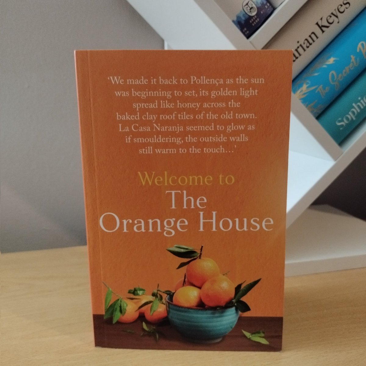 HUGE thanks to @JoDickinson36 for sending me a proof of @Isabelle_Broom #TheOrangeHouse! Can't WAIT to travel to Mallorca and meet Violet and Henry!