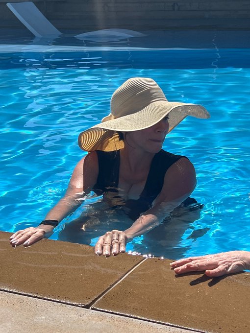 &hearts;️life is beautiful https://t.co/JyvW77AA79