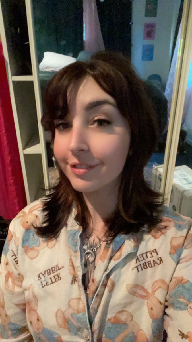 longgirlinc's tweet image. taking bf applications