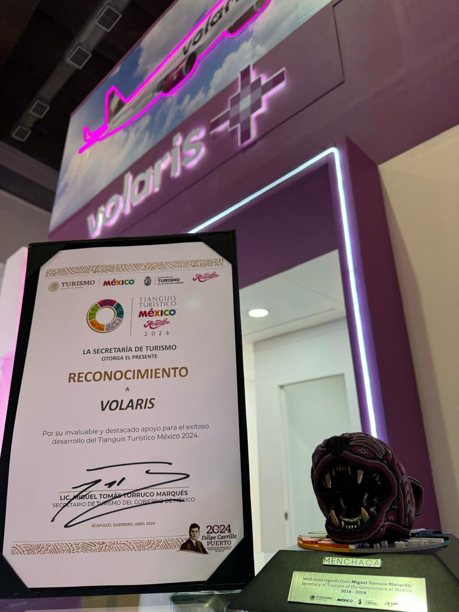 viajaVolaris's tweet photo. Estamos muy felices de haber recibido un reconocimiento por nuestra destacada colaboración en el impulso a México durante el @TianguisTurisMX este 2024.

#TianguisTurístico #TianguisTurístico2024 #TTAcapulco2024 https://t.co/3snO1D8rVI