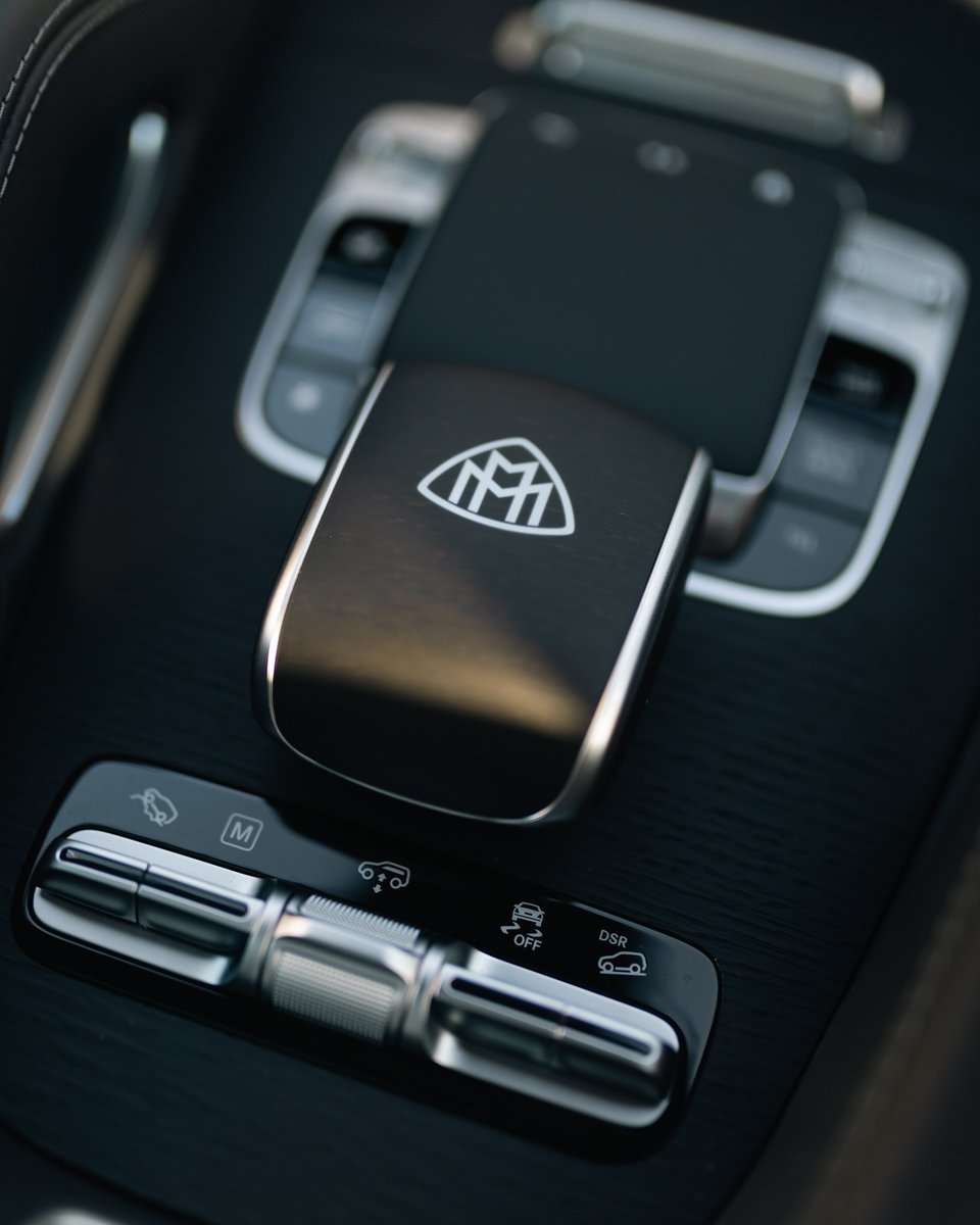 Pure luxury controlled by you. #maybach bit.ly/2ULU1mi