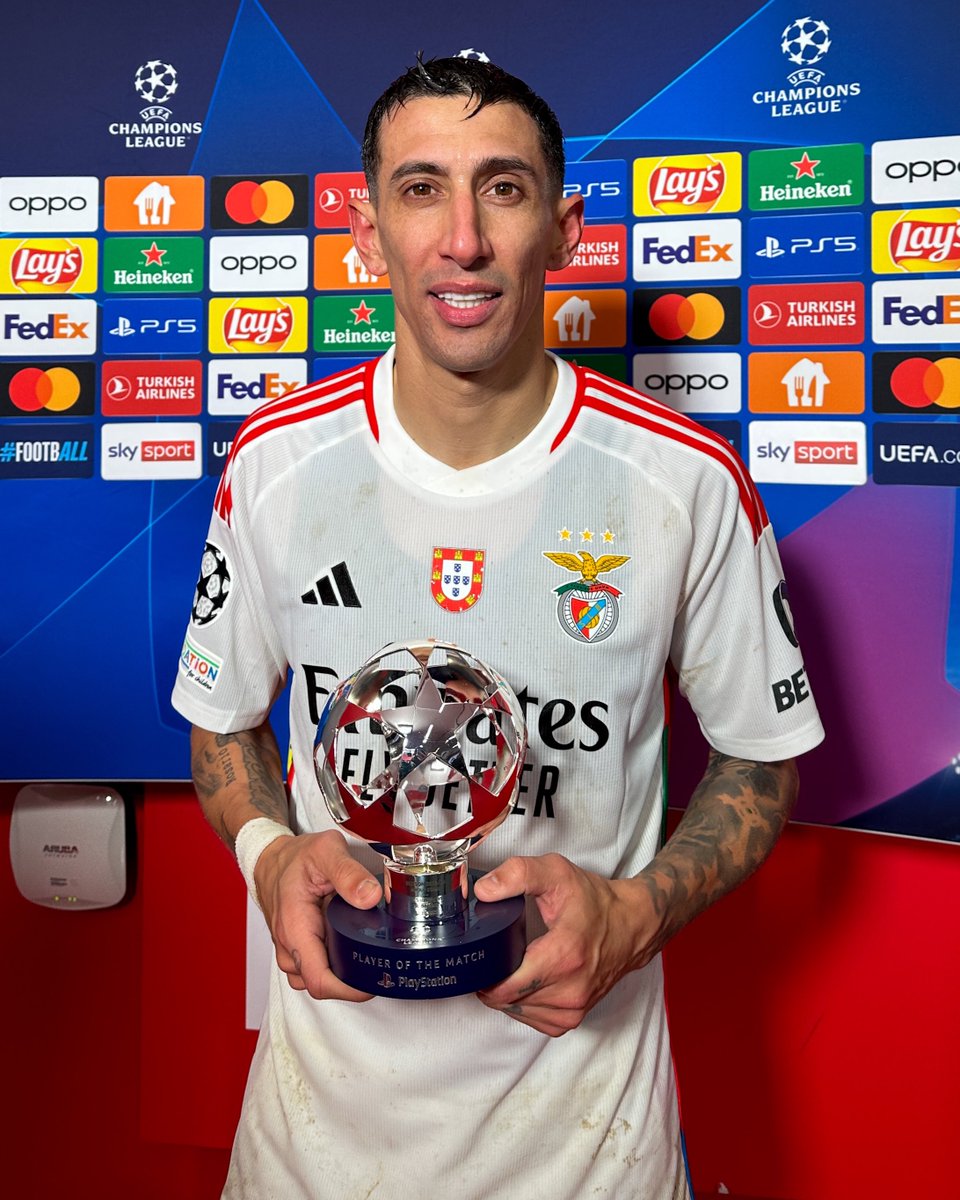 Di María na carreira:

🏟️ 902 jogos
⚽ 206 gols
🅰️ 270 assistências
🏆 32 títulos

- 3° meia com mais gols em finais
- 4° maior assistente da Champions

Gênio da bola. Privilégio ter visto jogar!