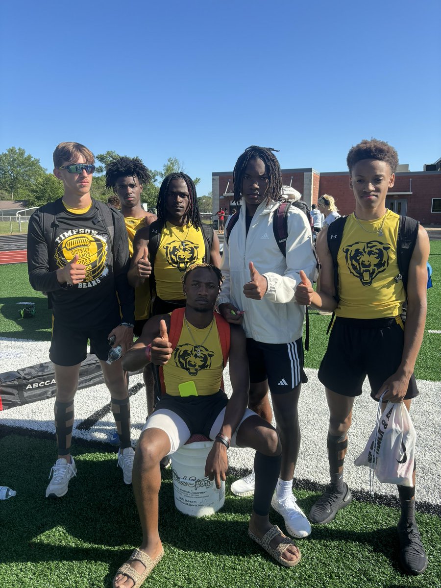 🚨Regional Qualifiers🚨 4x400m Relay Aidan Gaddis @AidanGaddis Braylon Parker @_B_P_3 Cole Bruister @BruisterCole Amare Bruton @AmareBruton3