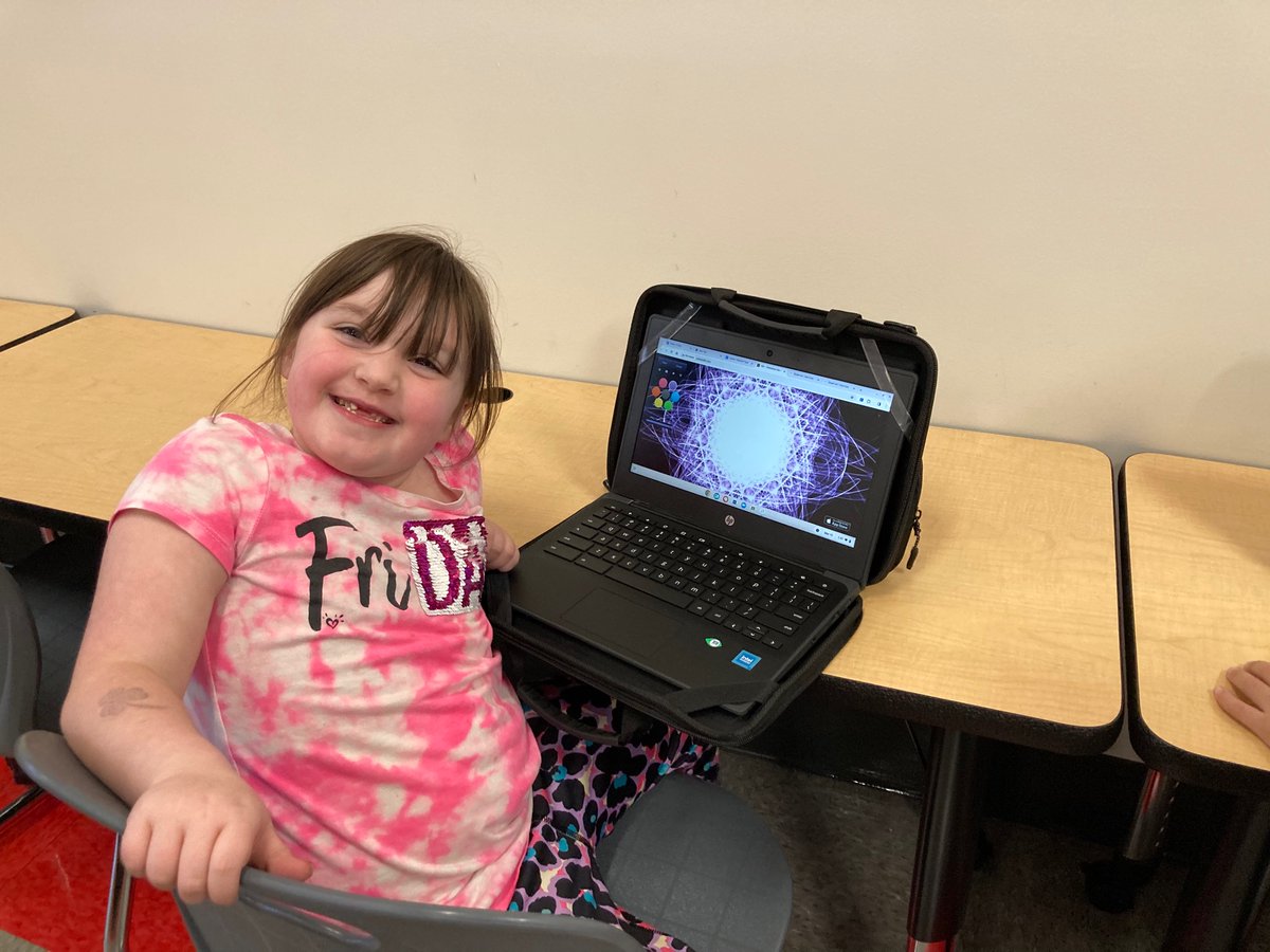 Mrs. Janega tweet media